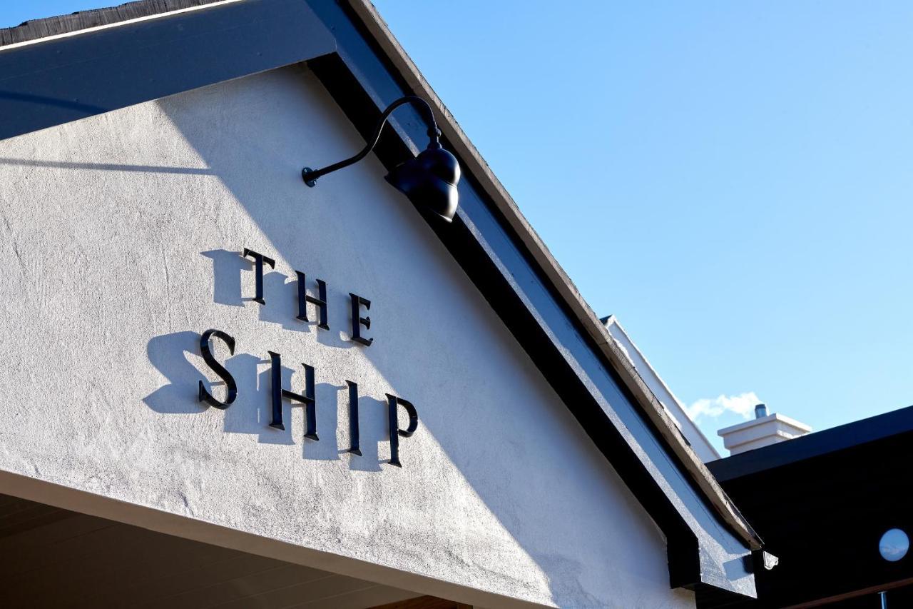 Hotel The Ship à Parkgate  Extérieur photo