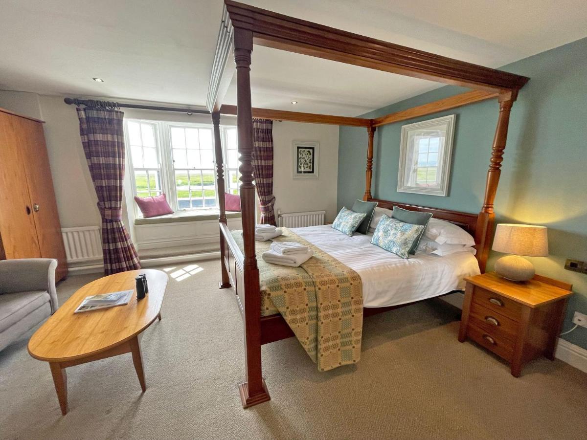 Hotel The Ship à Parkgate  Extérieur photo