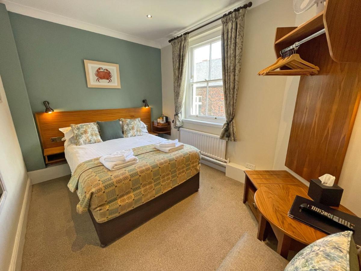 Hotel The Ship à Parkgate  Extérieur photo